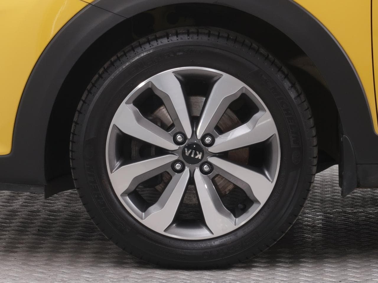 2021 Kia STONIC - 20