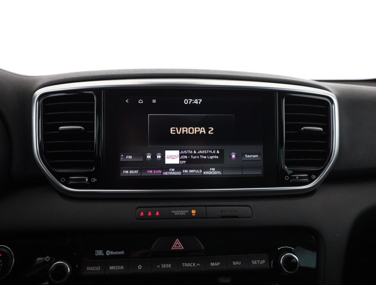 2019 Kia SPORTAGE - 17