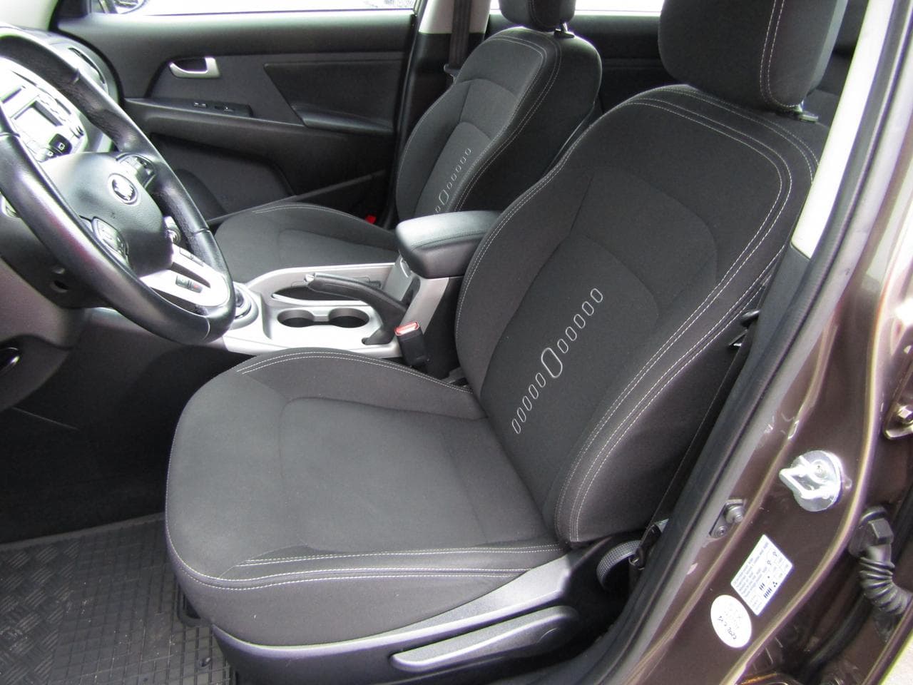 2016 Kia SPORTAGE - 9