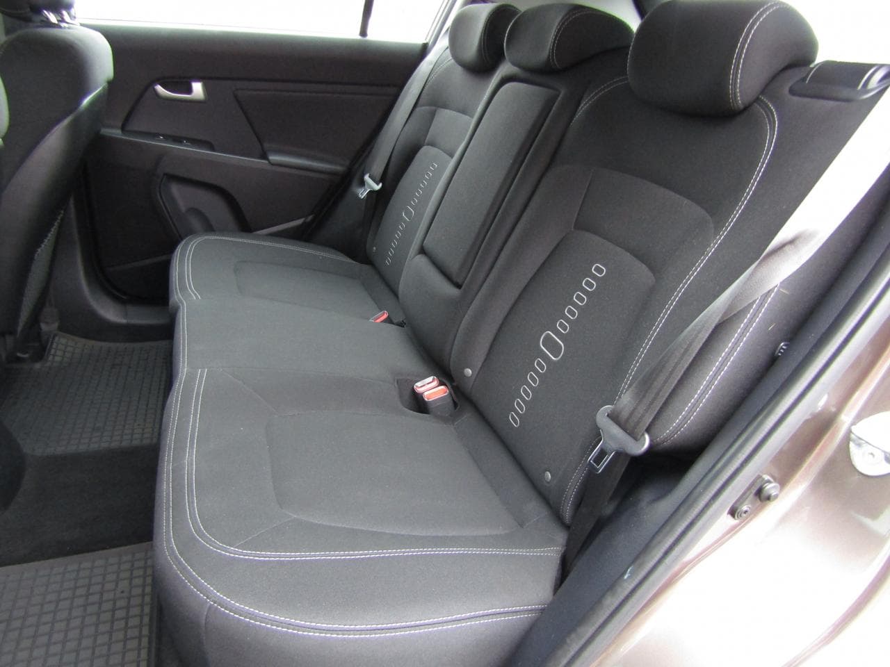 2016 Kia SPORTAGE - 10