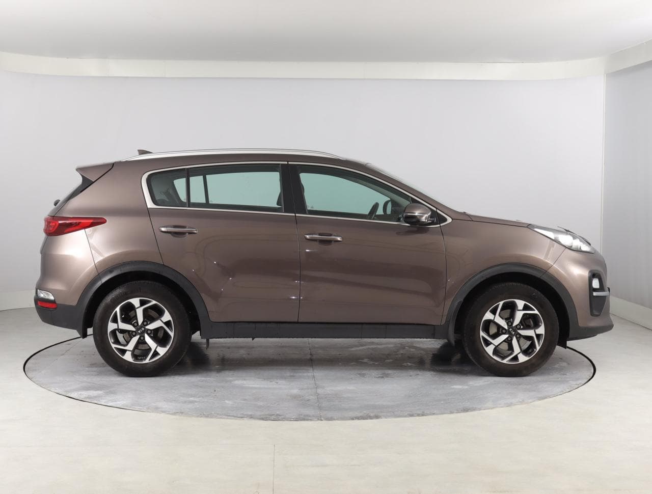 2019 Kia SPORTAGE - 8