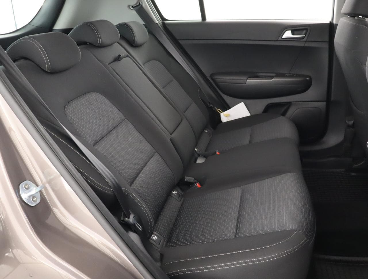 2019 Kia SPORTAGE - 13