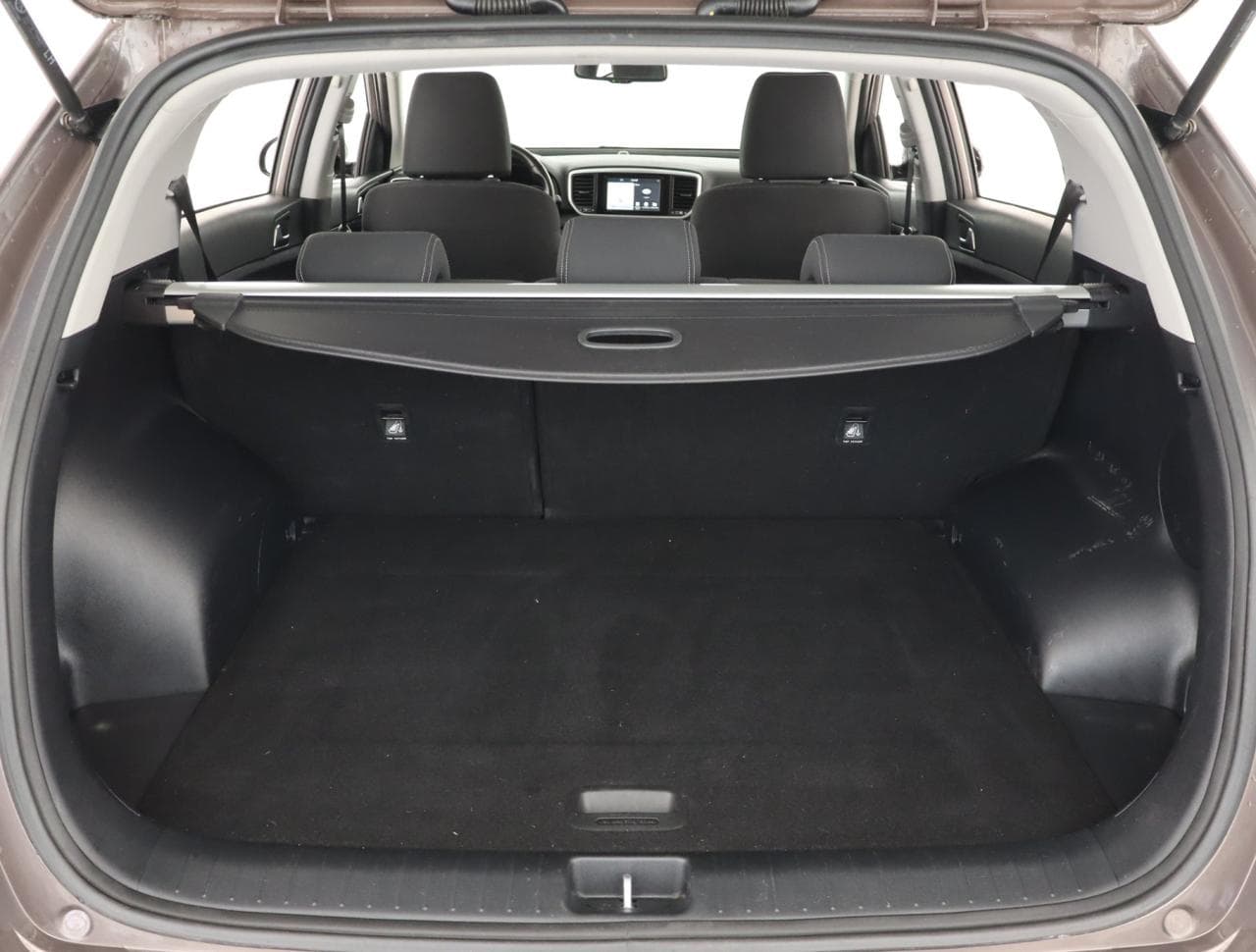 2019 Kia SPORTAGE - 19