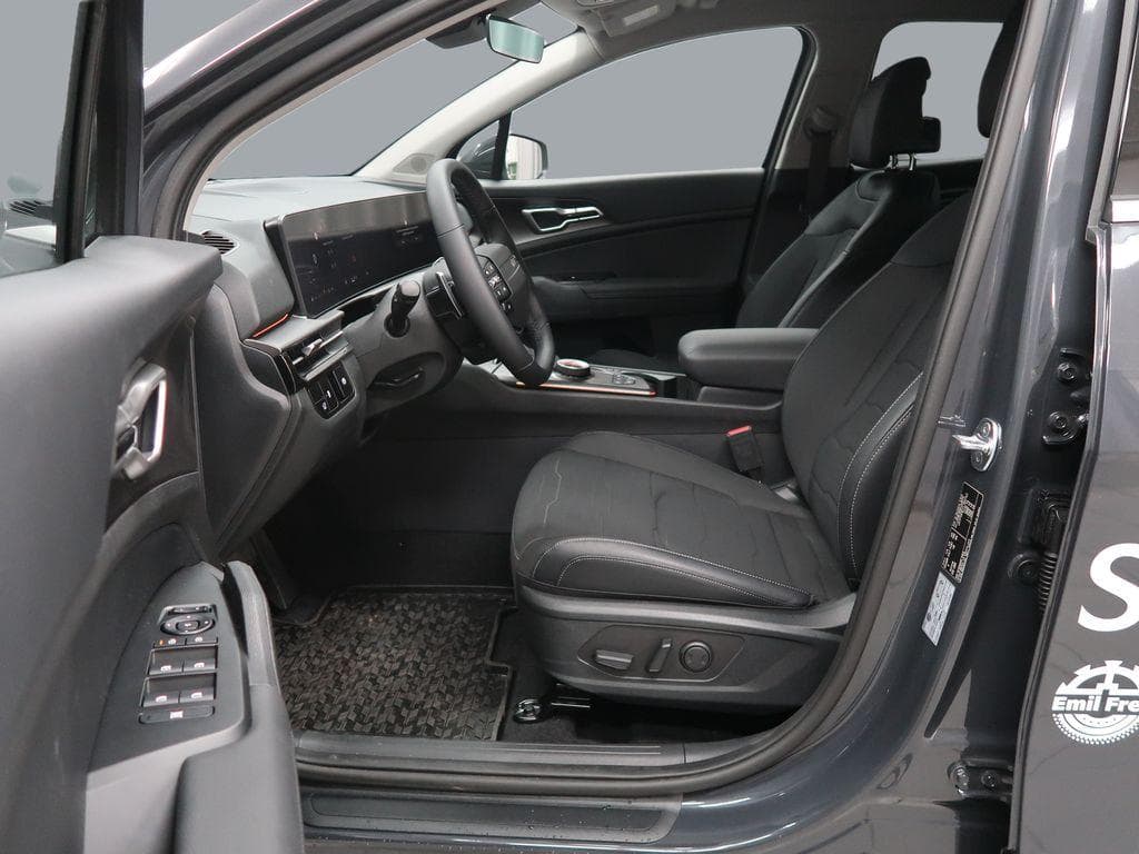 2026 Kia SPORTAGE - 9