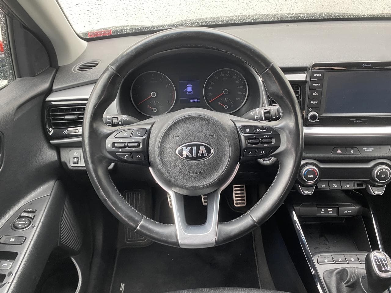 2018 Kia STONIC - 17