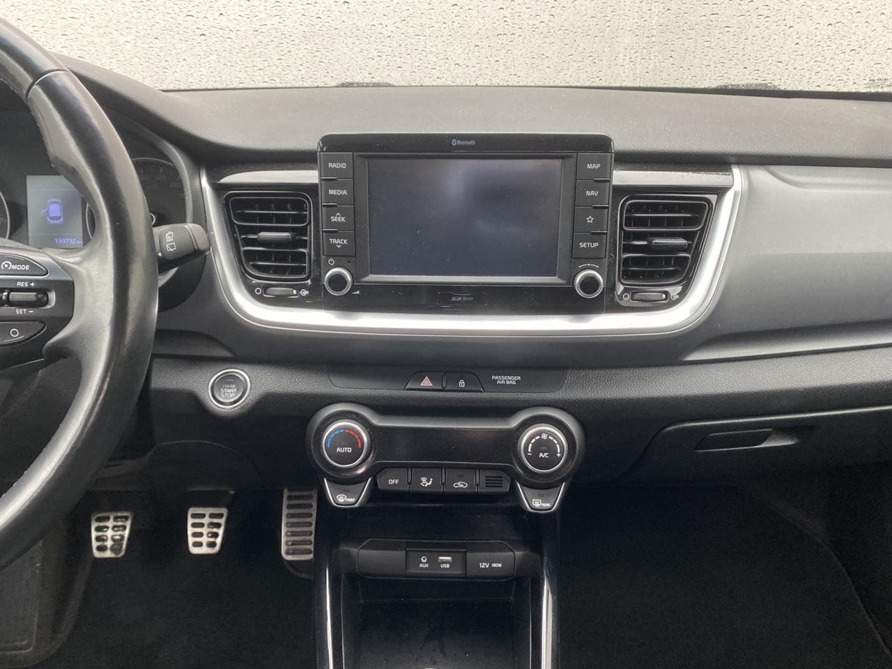2018 Kia STONIC - 19