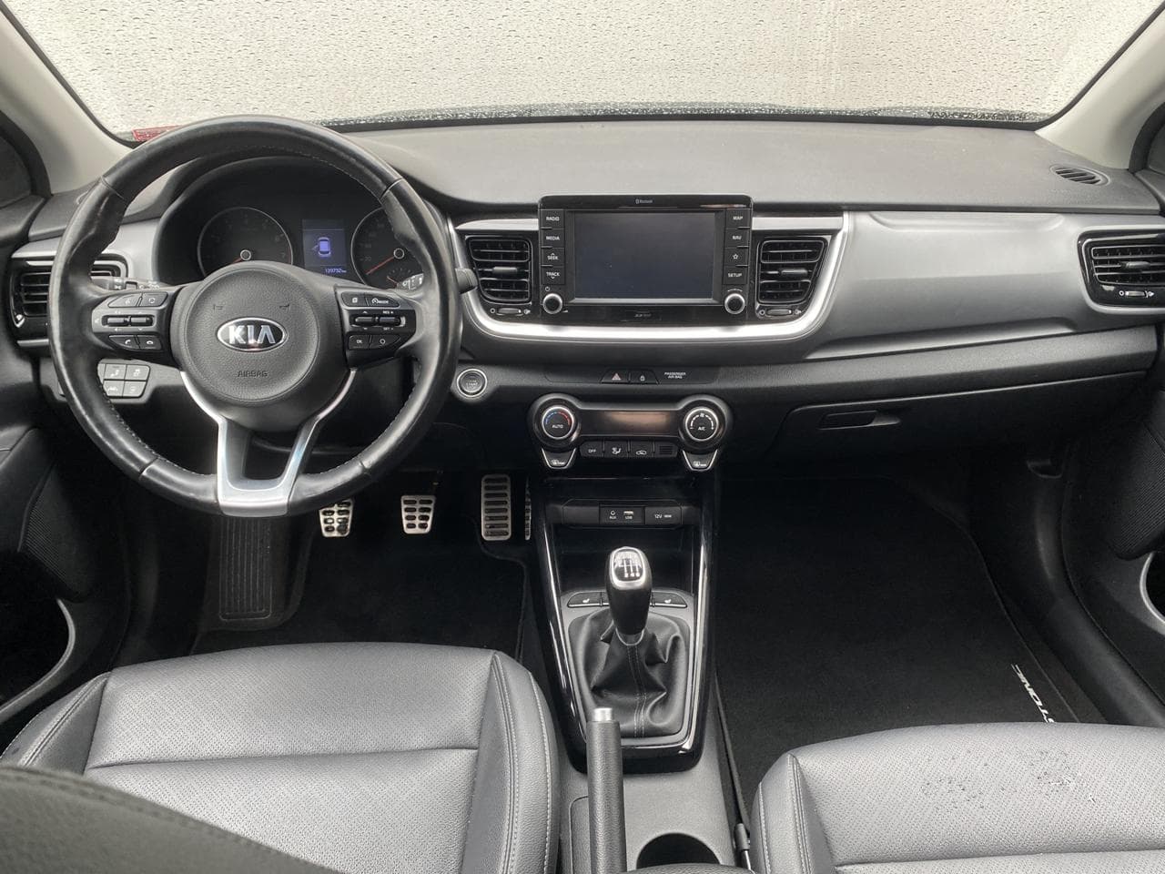 2018 Kia STONIC - 12