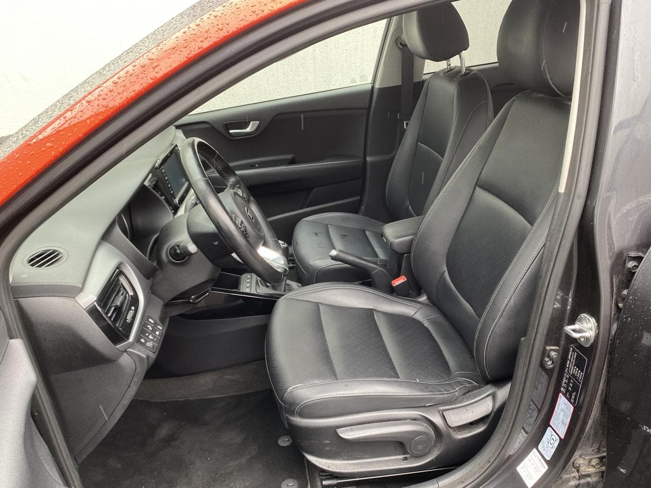 2018 Kia STONIC - 13