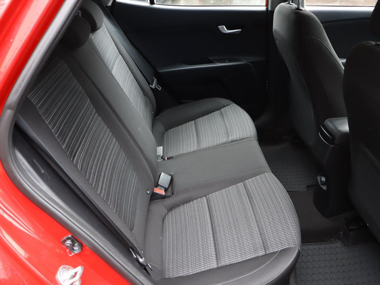 2018 Kia STONIC - 10