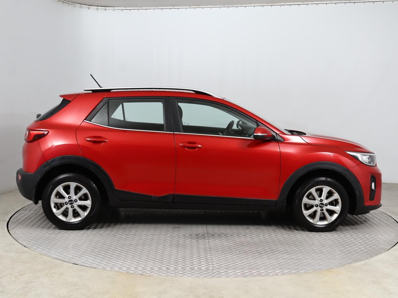 2018 Kia STONIC - 7