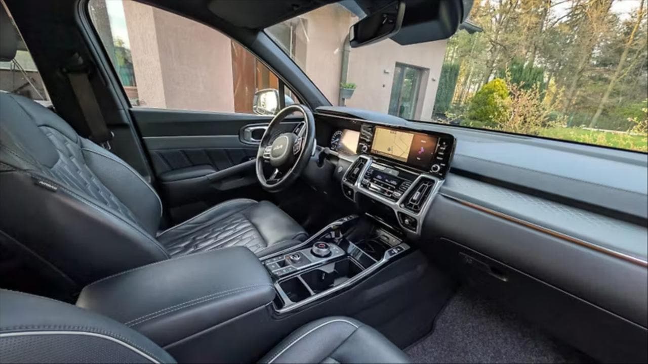 2023 Kia SORENTO - 7