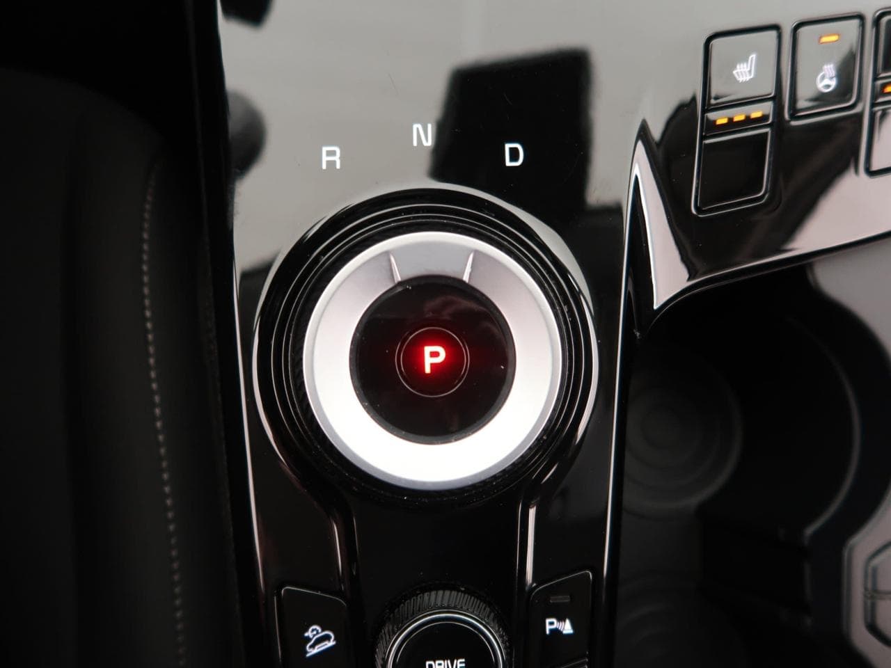2024 Kia SPORTAGE - 29