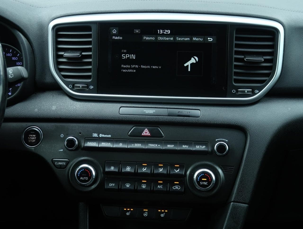 2019 Kia SPORTAGE - 18