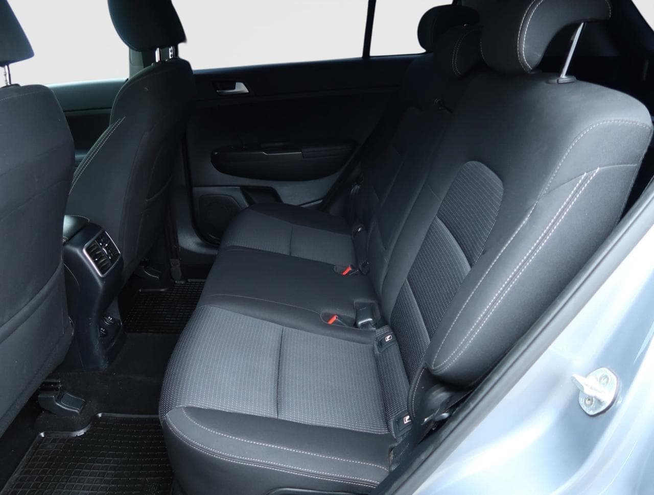 2019 Kia SPORTAGE - 15