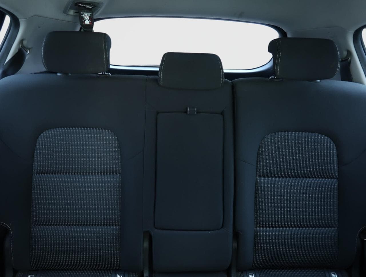 2019 Kia SPORTAGE - 14