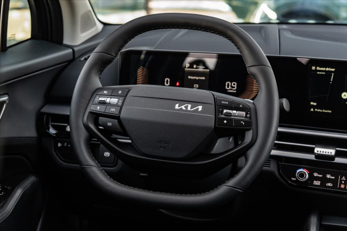 2026 Kia SPORTAGE - 31