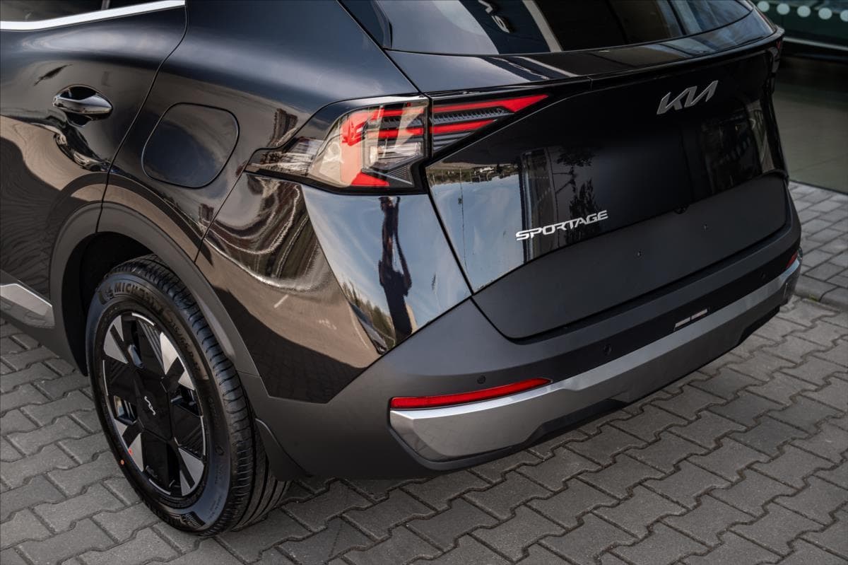 2026 Kia SPORTAGE - 18