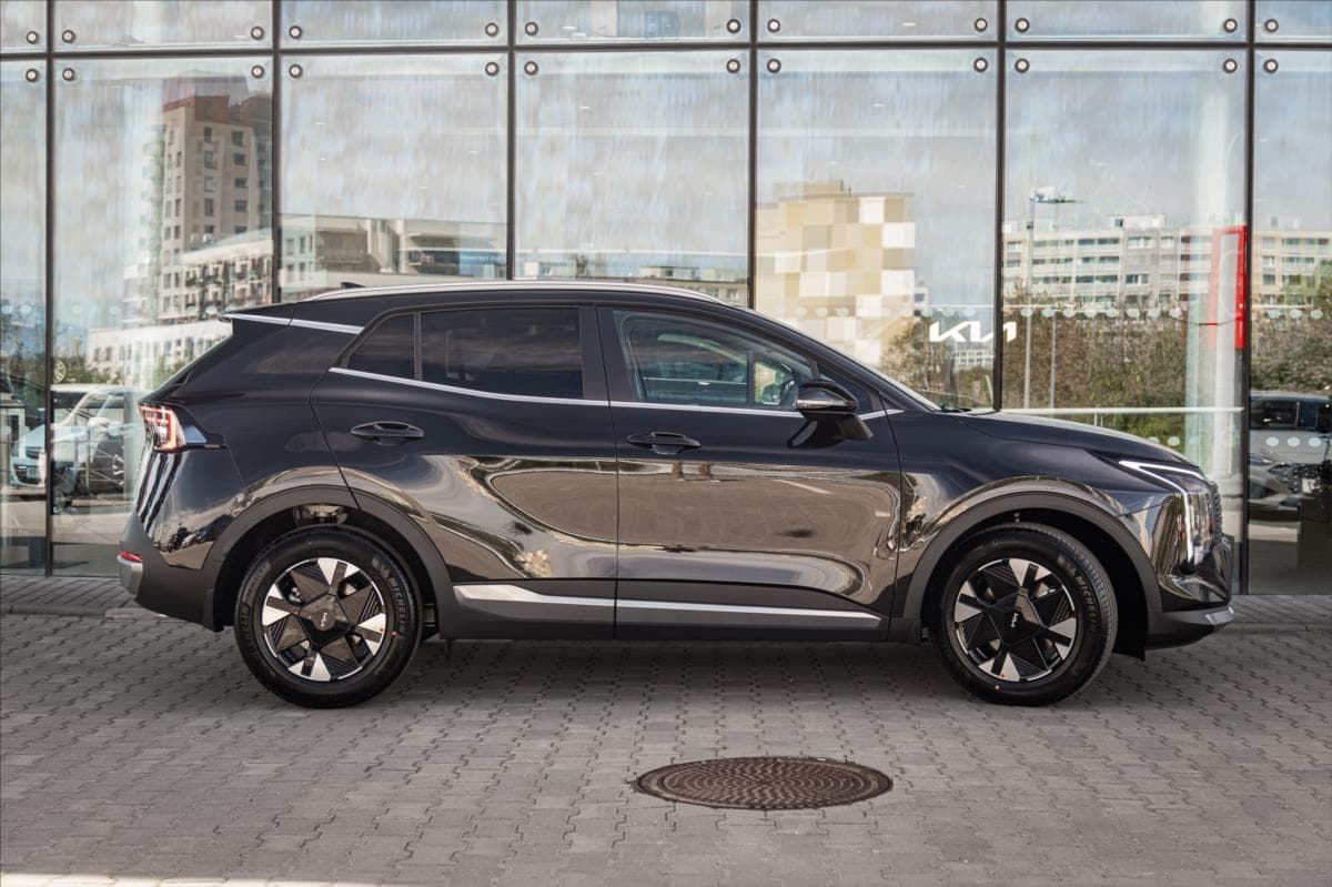 2026 Kia SPORTAGE - 13