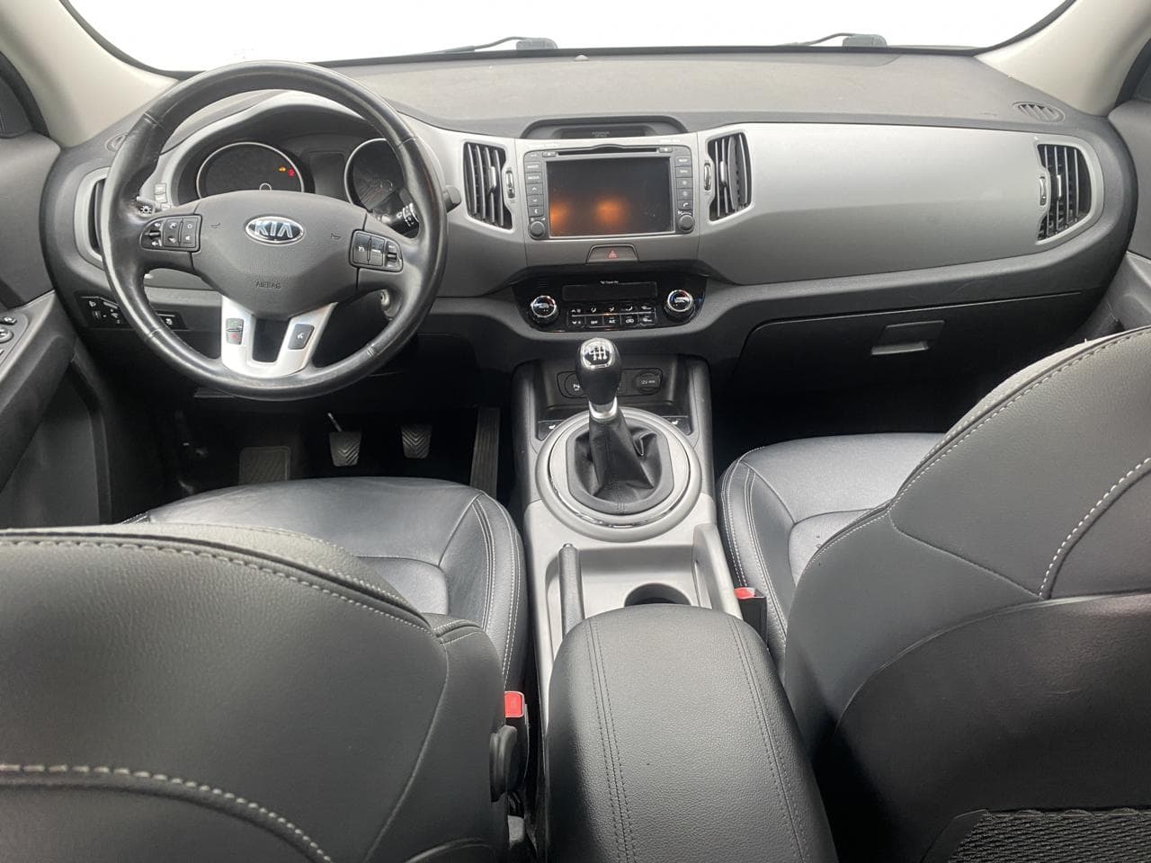2016 Kia SPORTAGE - 8