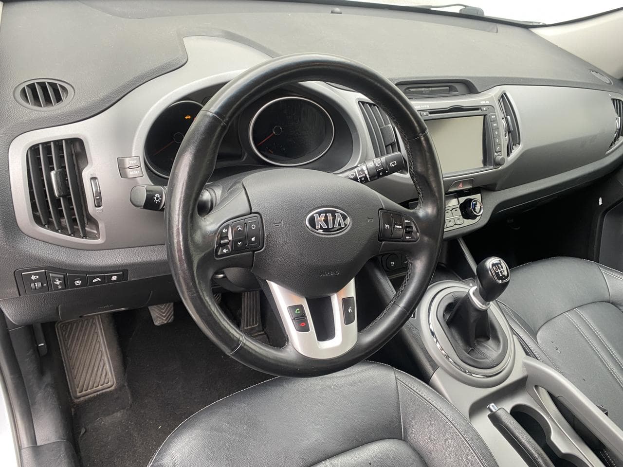 2016 Kia SPORTAGE - 12