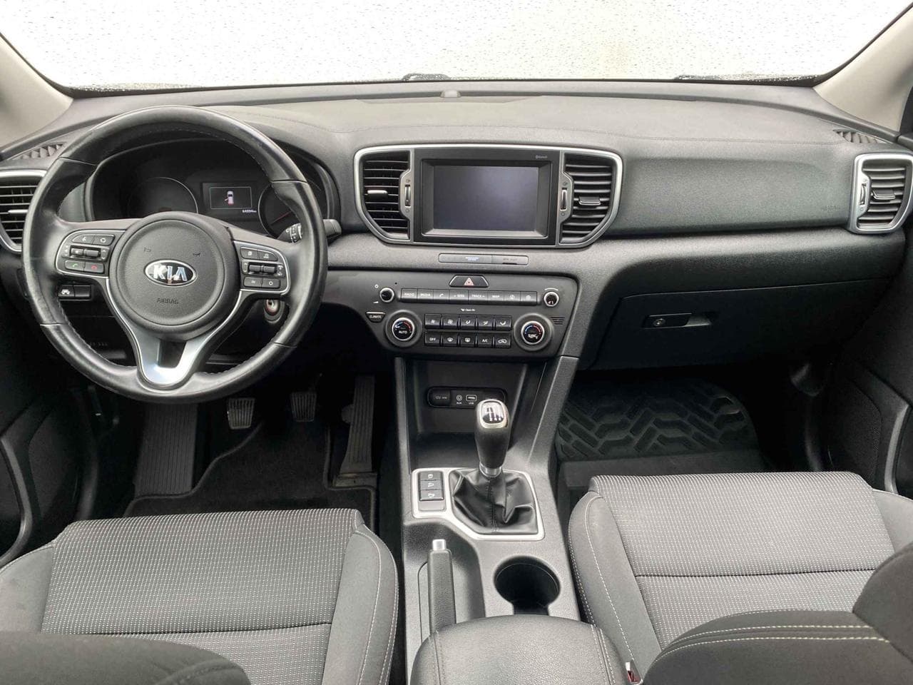 2017 Kia SPORTAGE - 8
