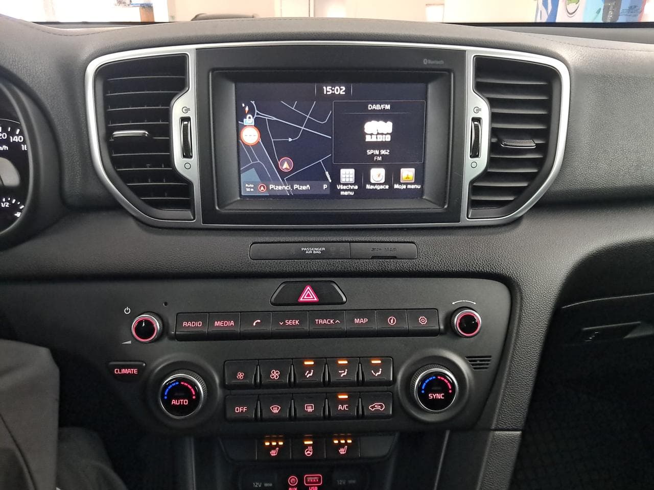 2018 Kia SPORTAGE - 18