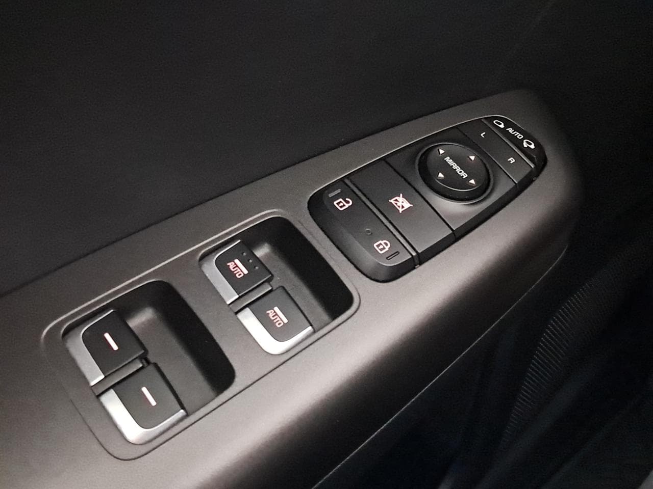 2018 Kia SPORTAGE - 26