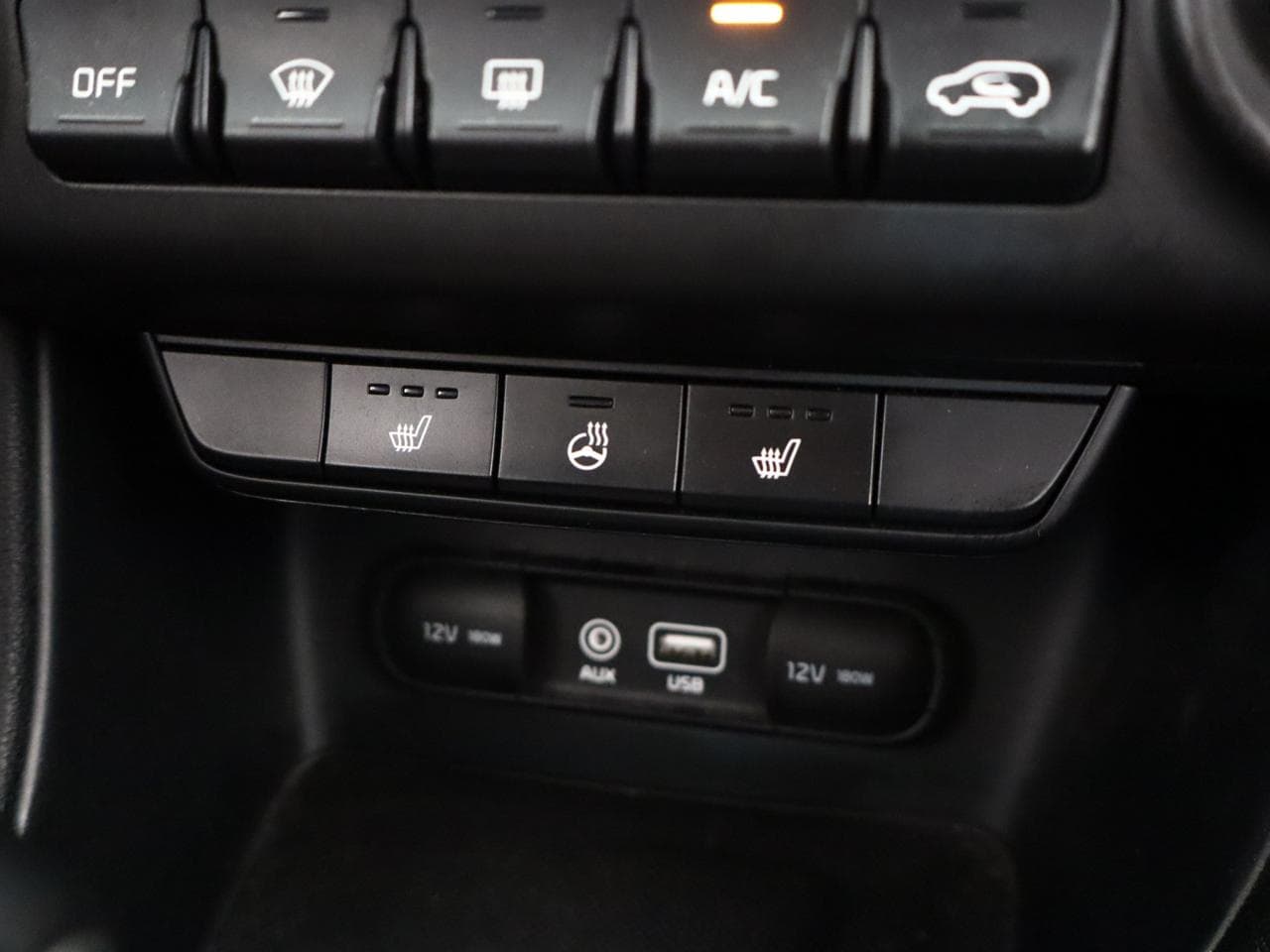 2017 Kia SPORTAGE - 38