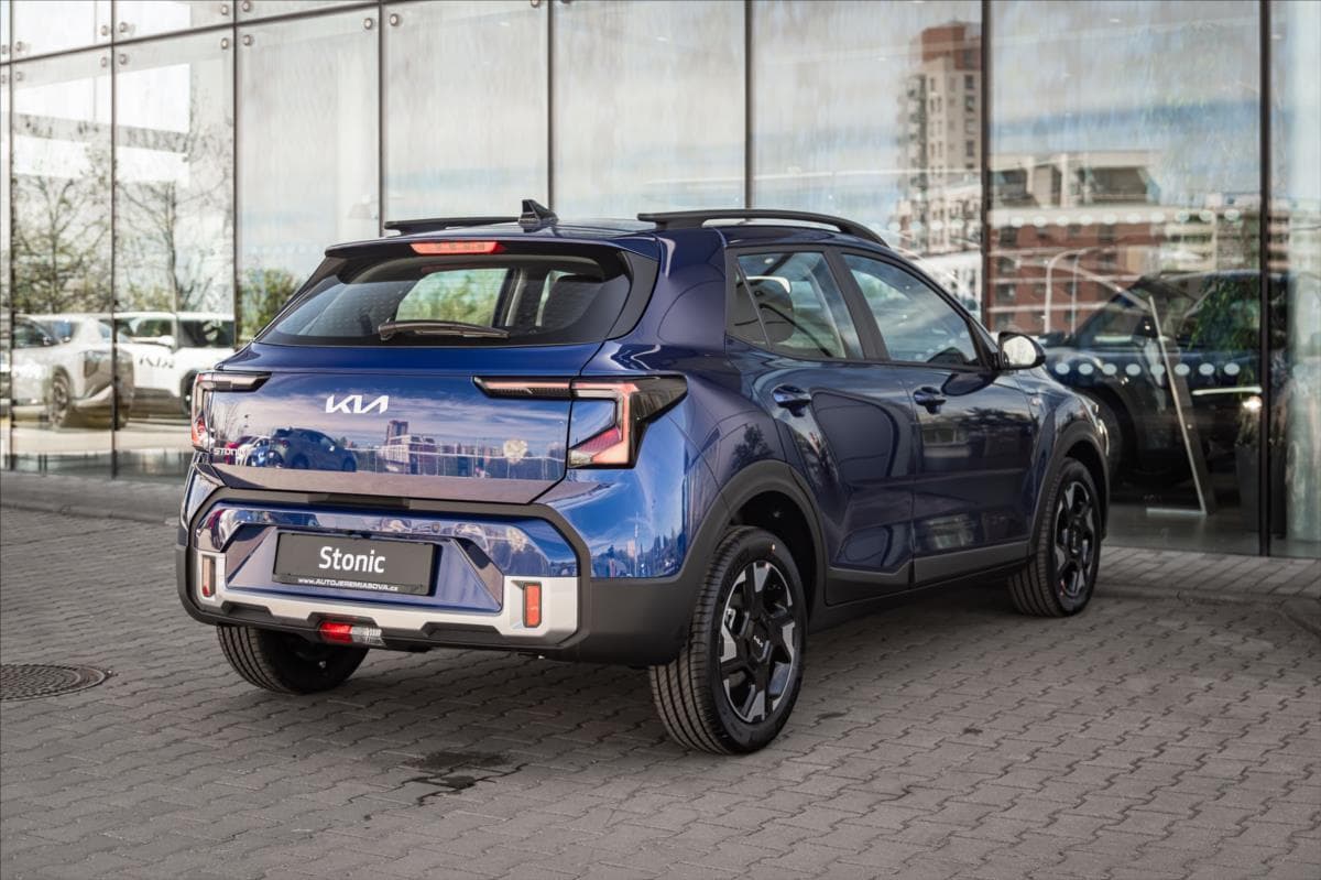 2025 Kia STONIC - 6
