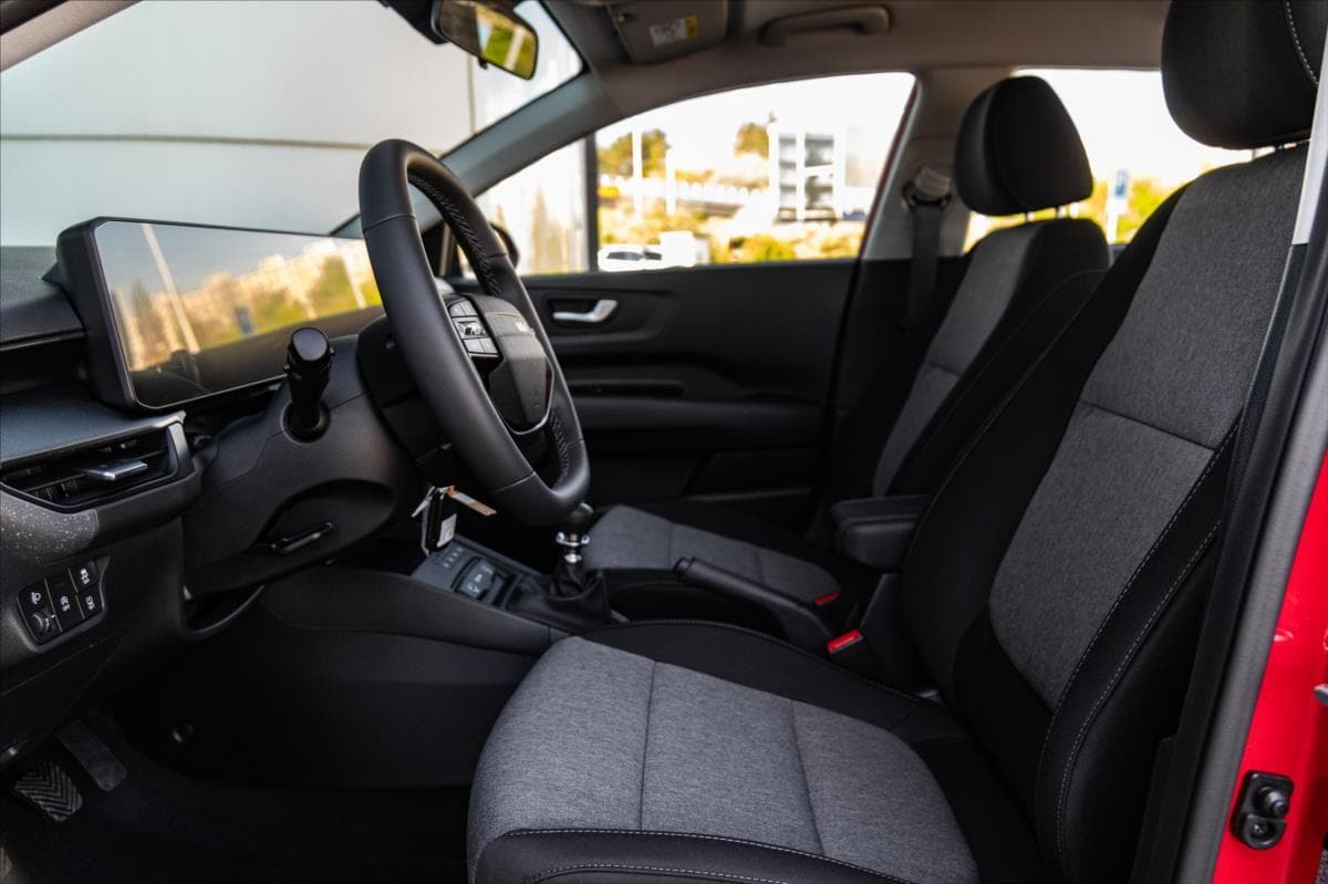 2025 Kia STONIC - 28