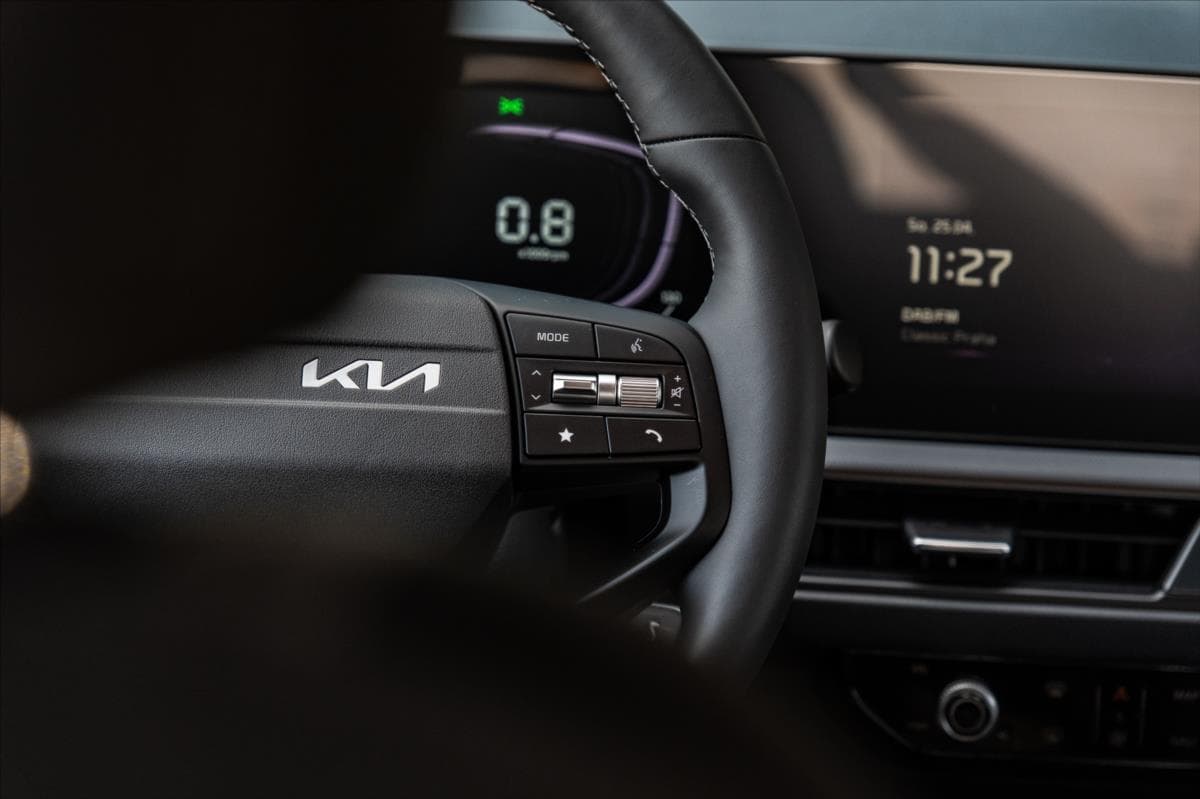 2026 Kia STONIC - 17