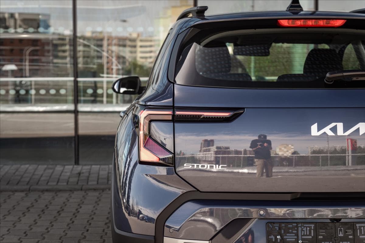2026 Kia STONIC - 11