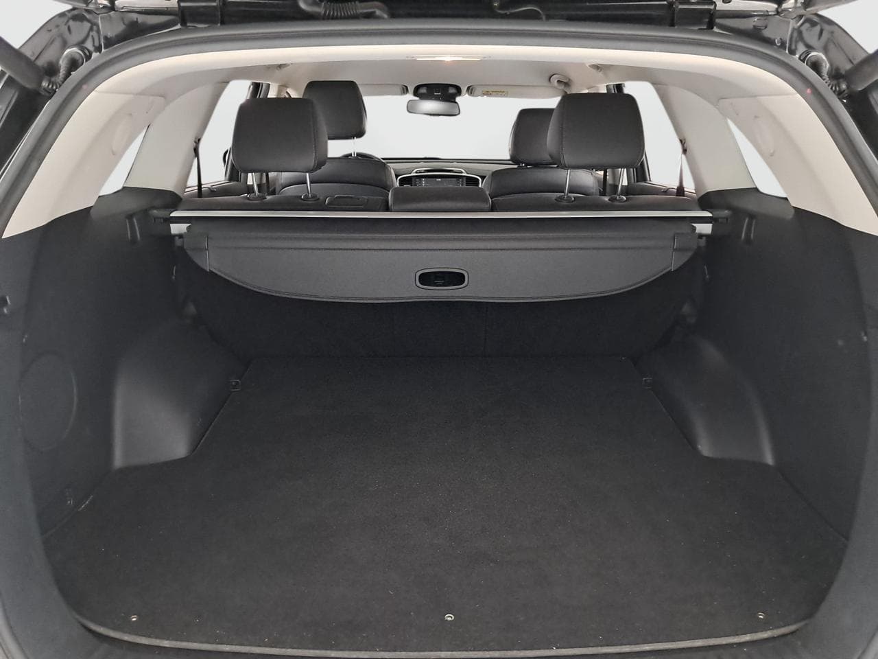 2016 Kia SORENTO - 37