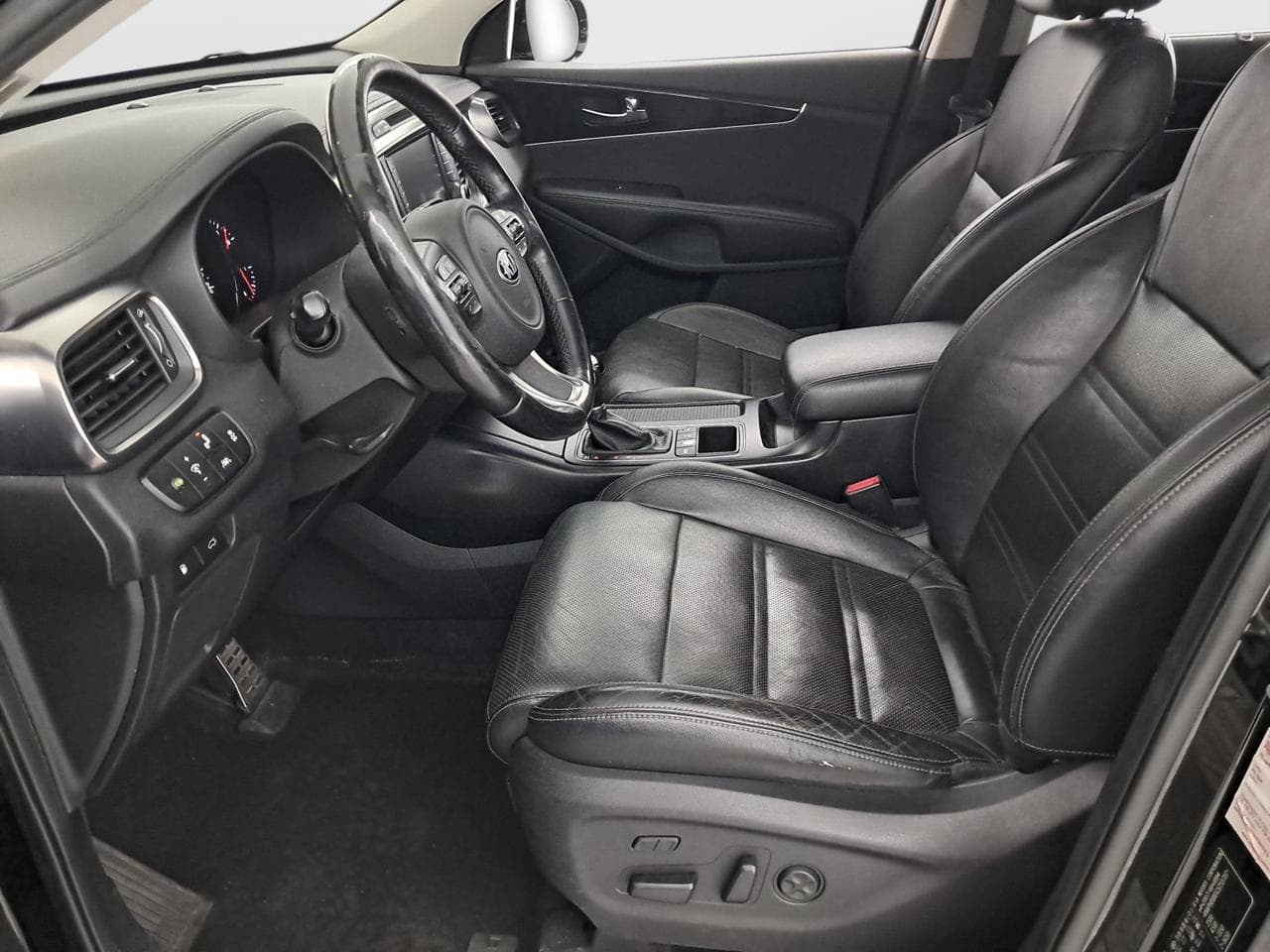 2016 Kia SORENTO - 29