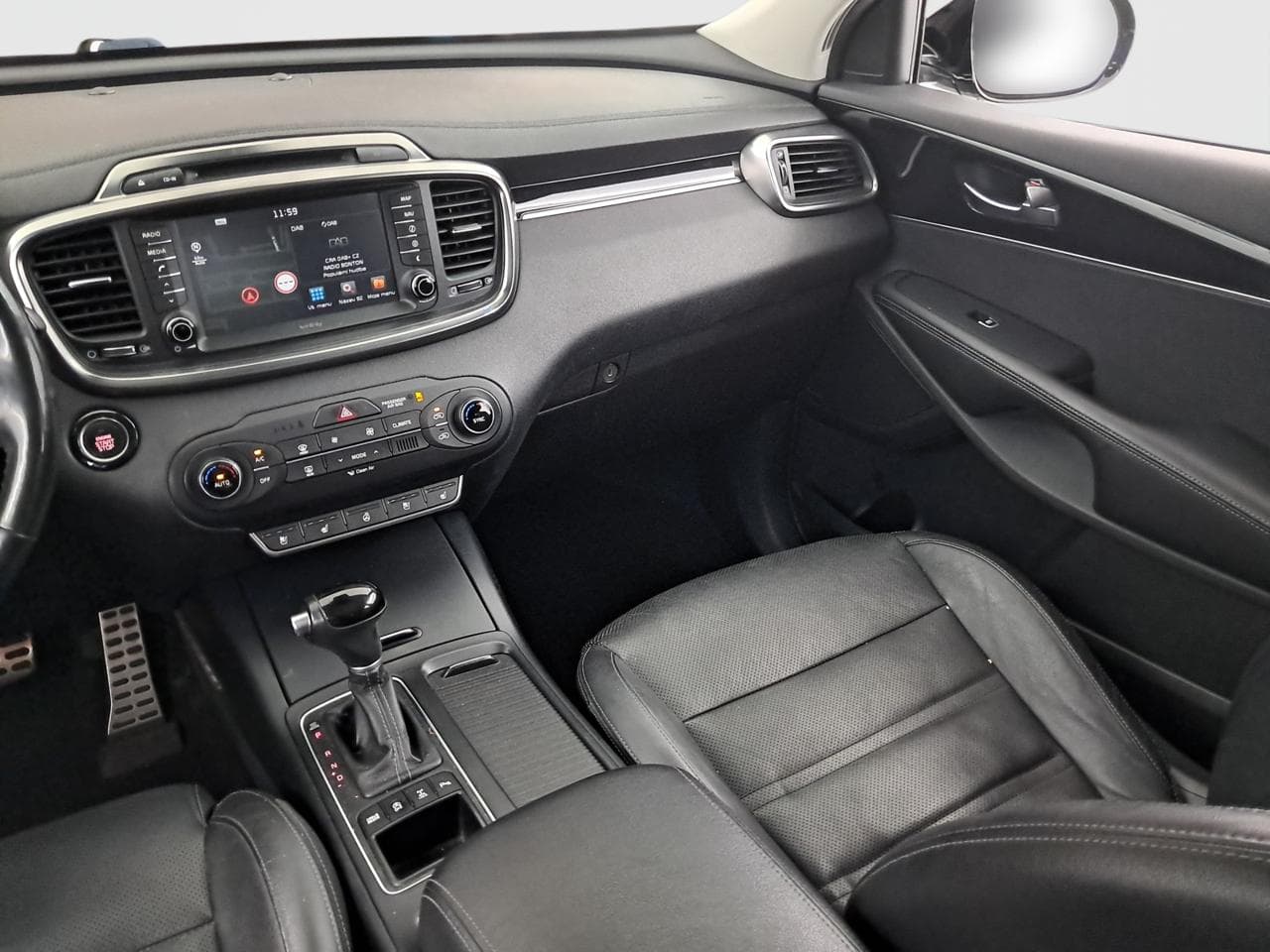2016 Kia SORENTO - 19