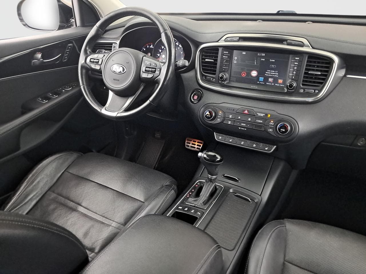 2016 Kia SORENTO - 15