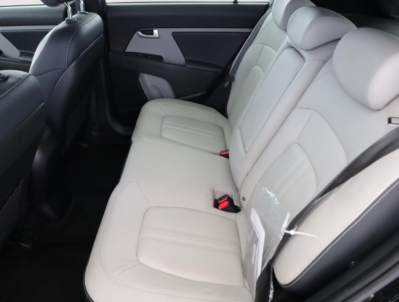 2015 Kia SPORTAGE - 12