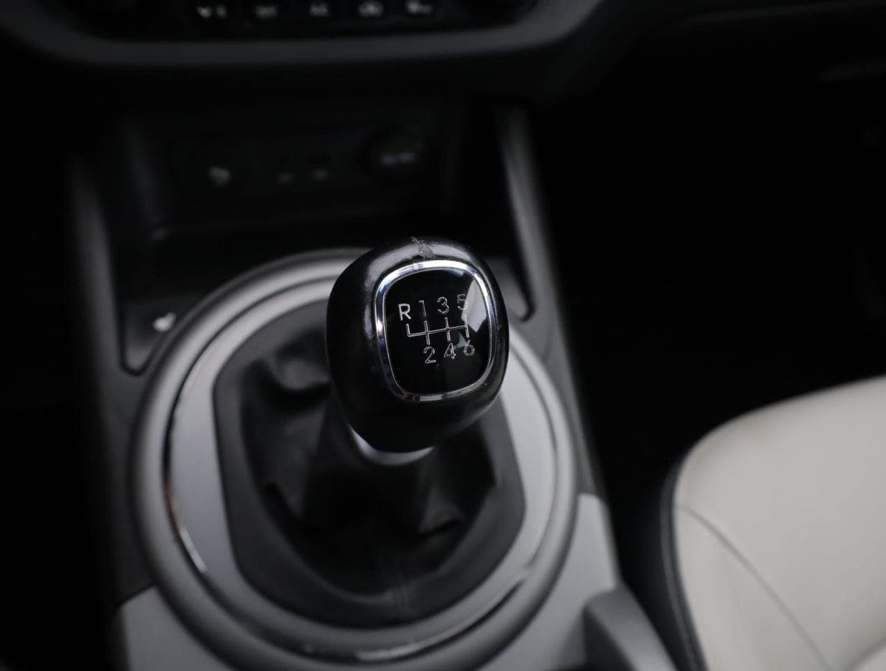 2015 Kia SPORTAGE - 18