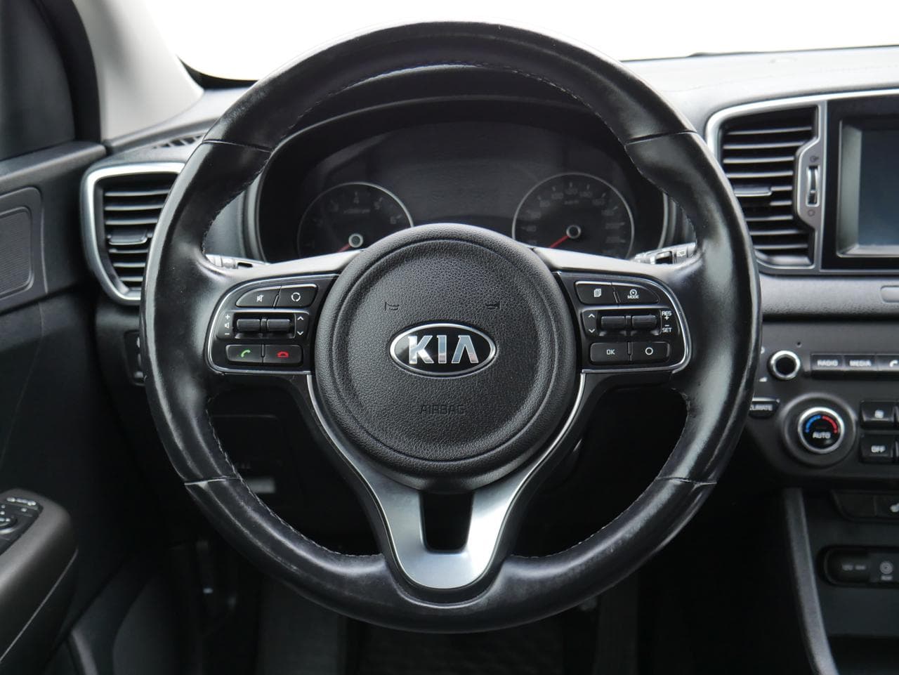 2016 Kia SPORTAGE - 19