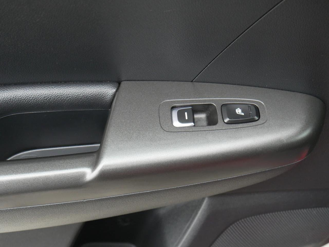 2016 Kia SPORTAGE - 17