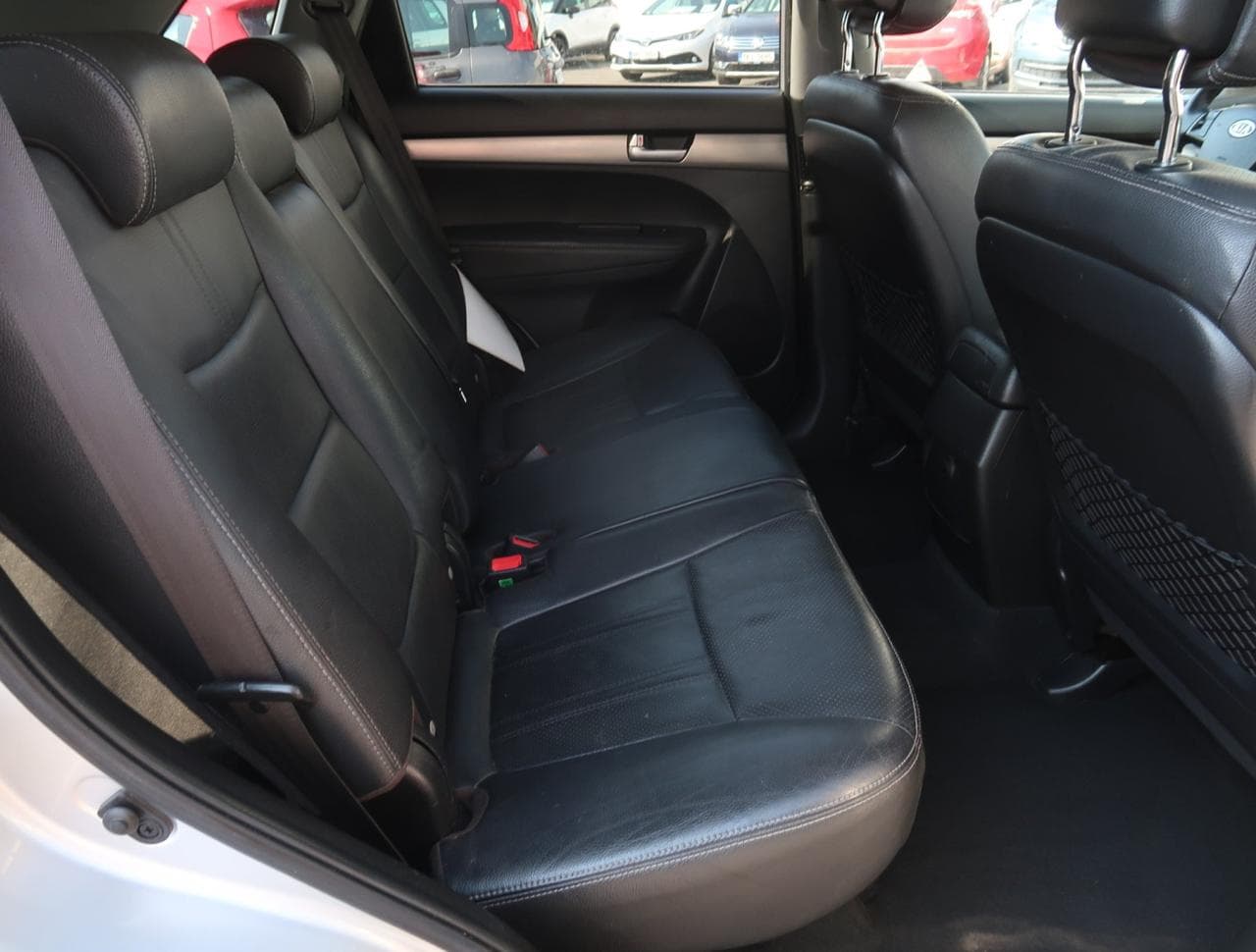 2011 Kia SORENTO - 13