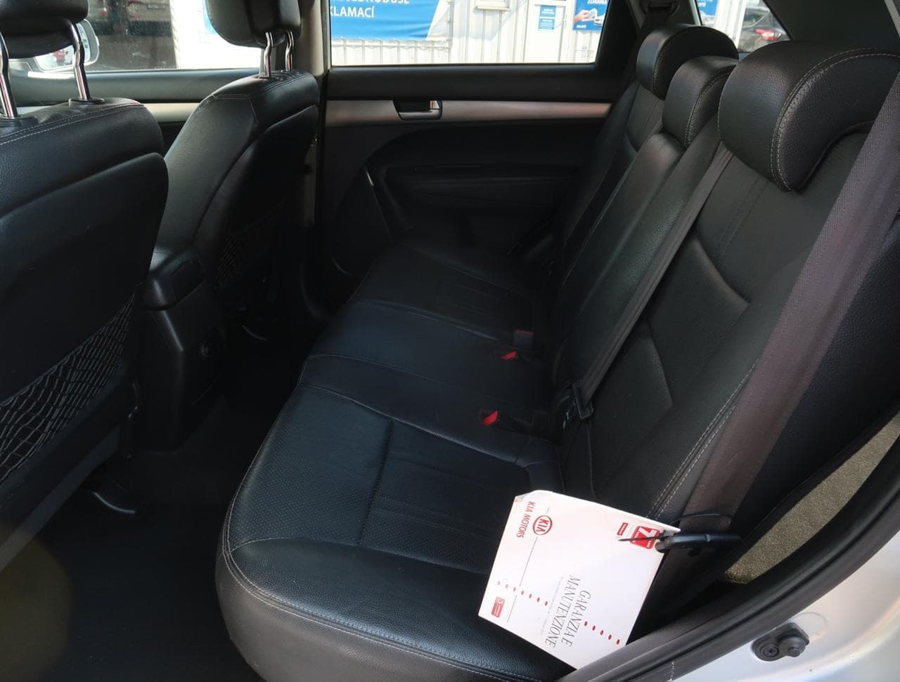 2011 Kia SORENTO - 15