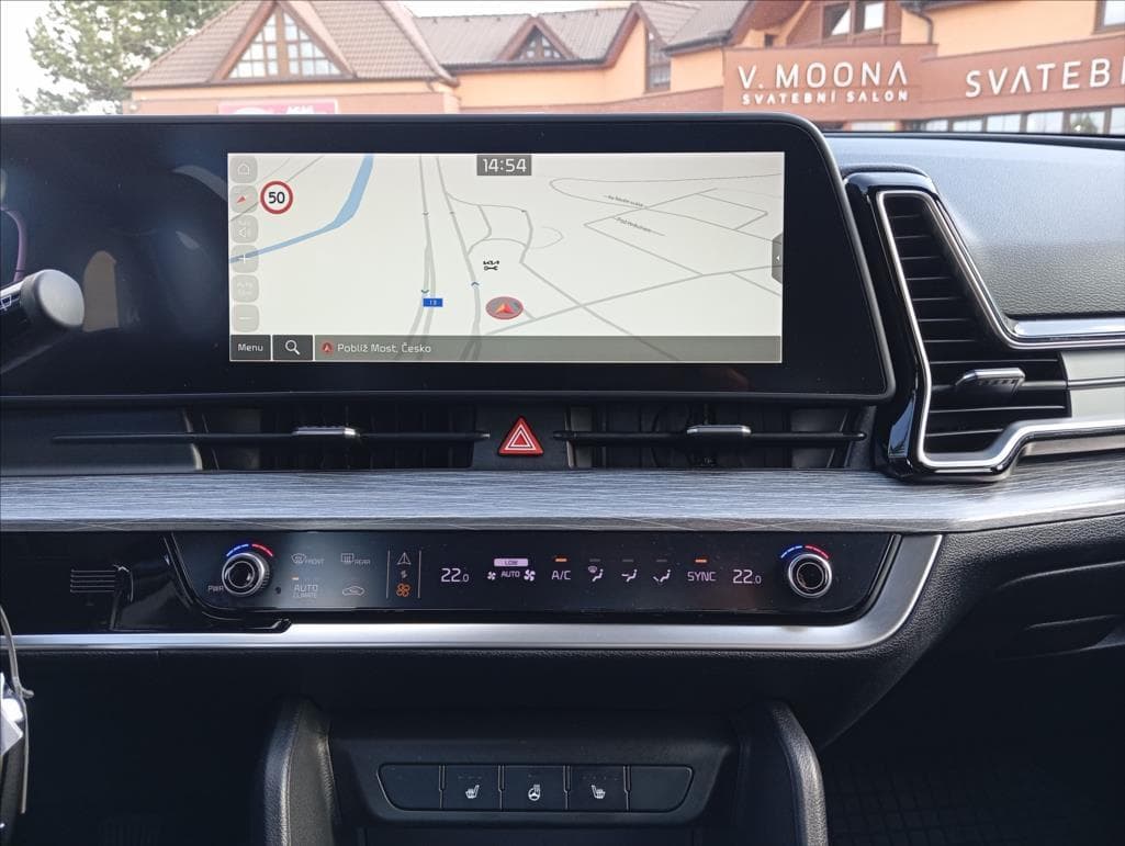 2022 Kia SPORTAGE - 25