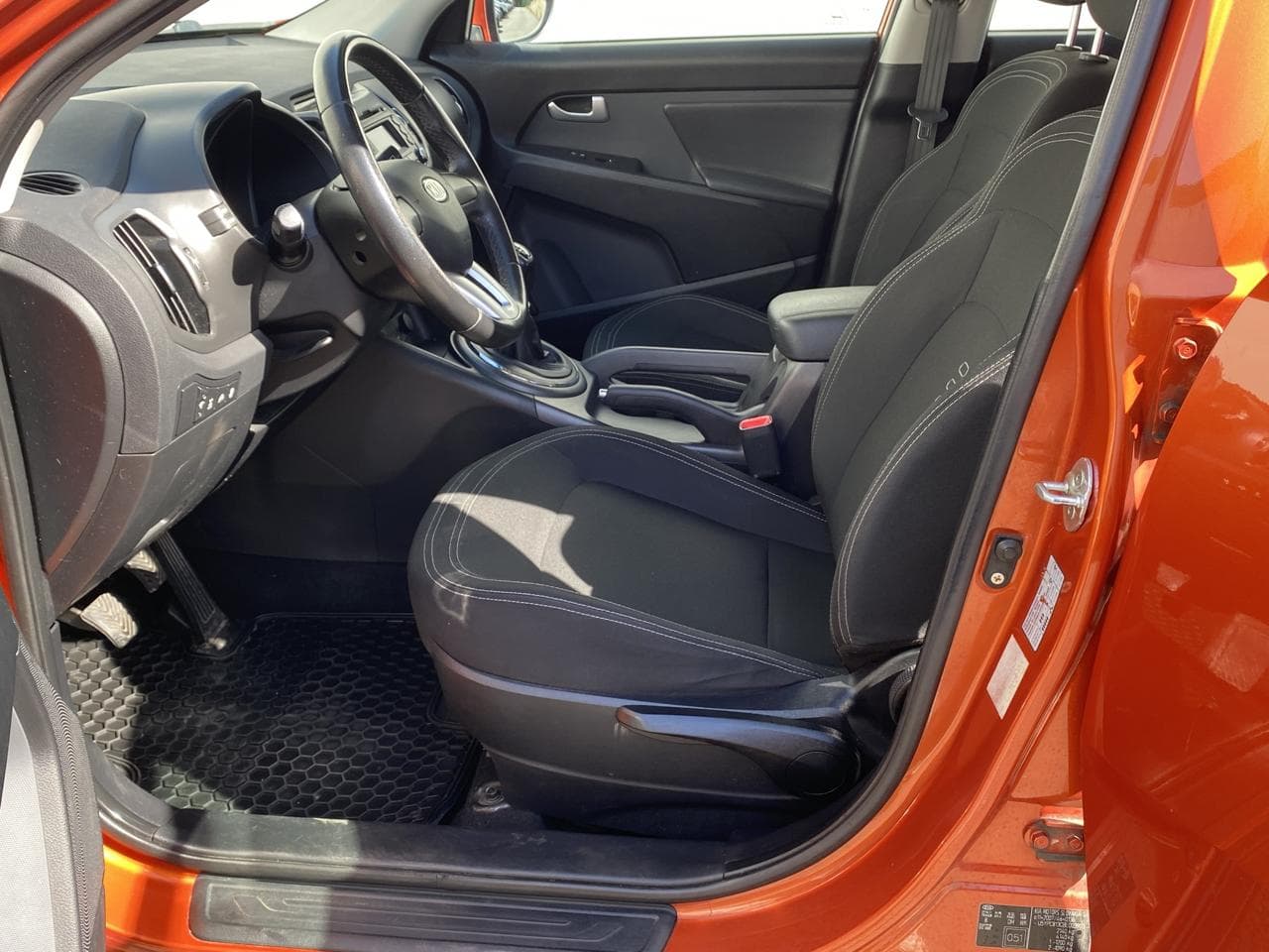 2010 Kia SPORTAGE - 10
