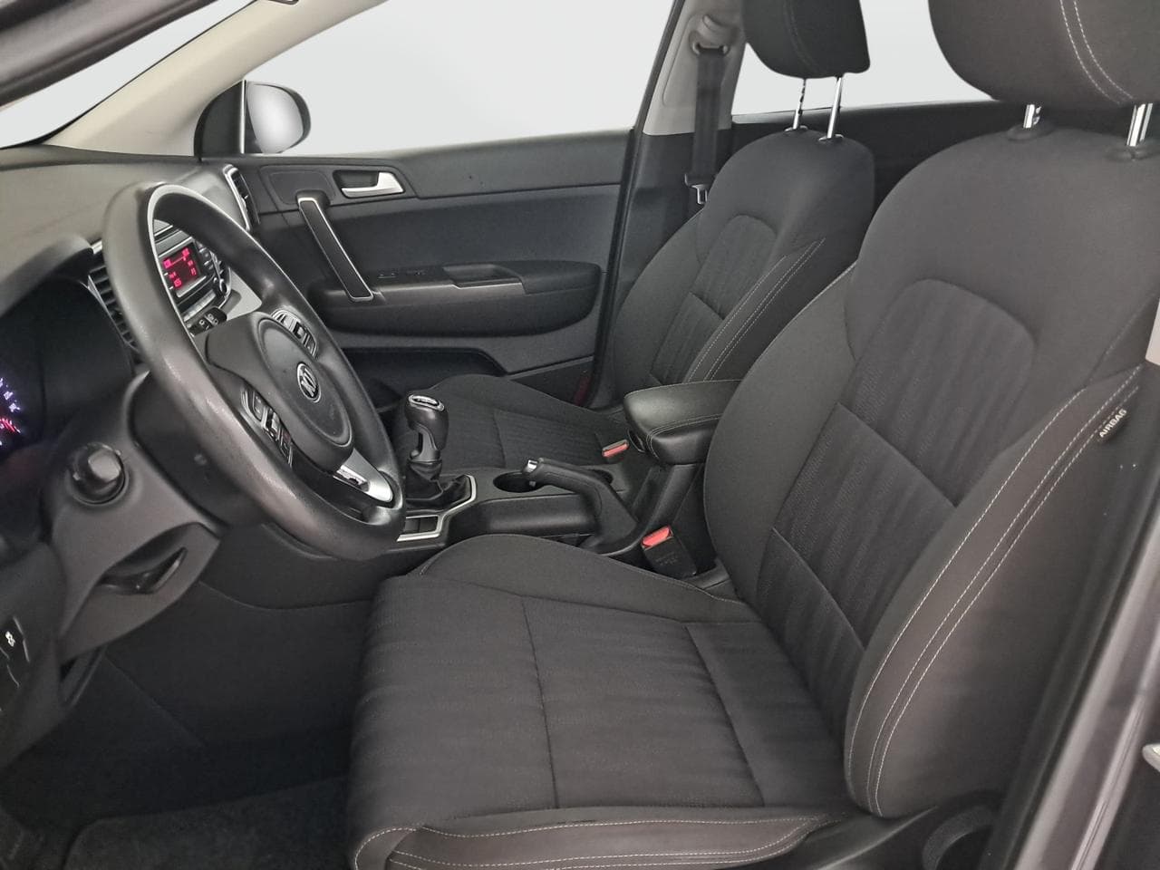 2017 Kia SPORTAGE - 19