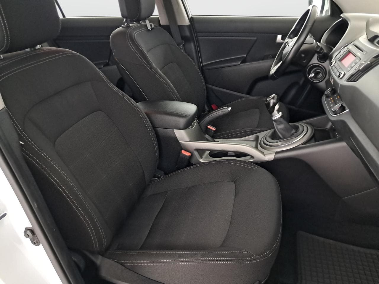 2015 Kia SPORTAGE - 18