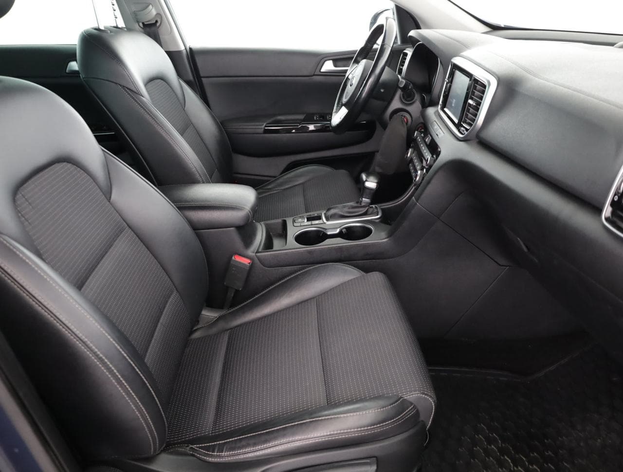 2020 Kia SPORTAGE - 10