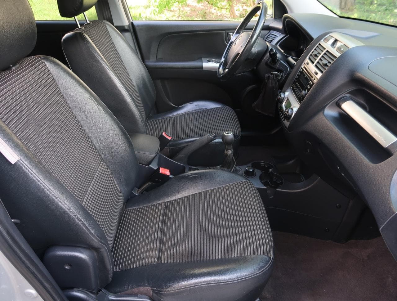 2007 Kia SPORTAGE - 12