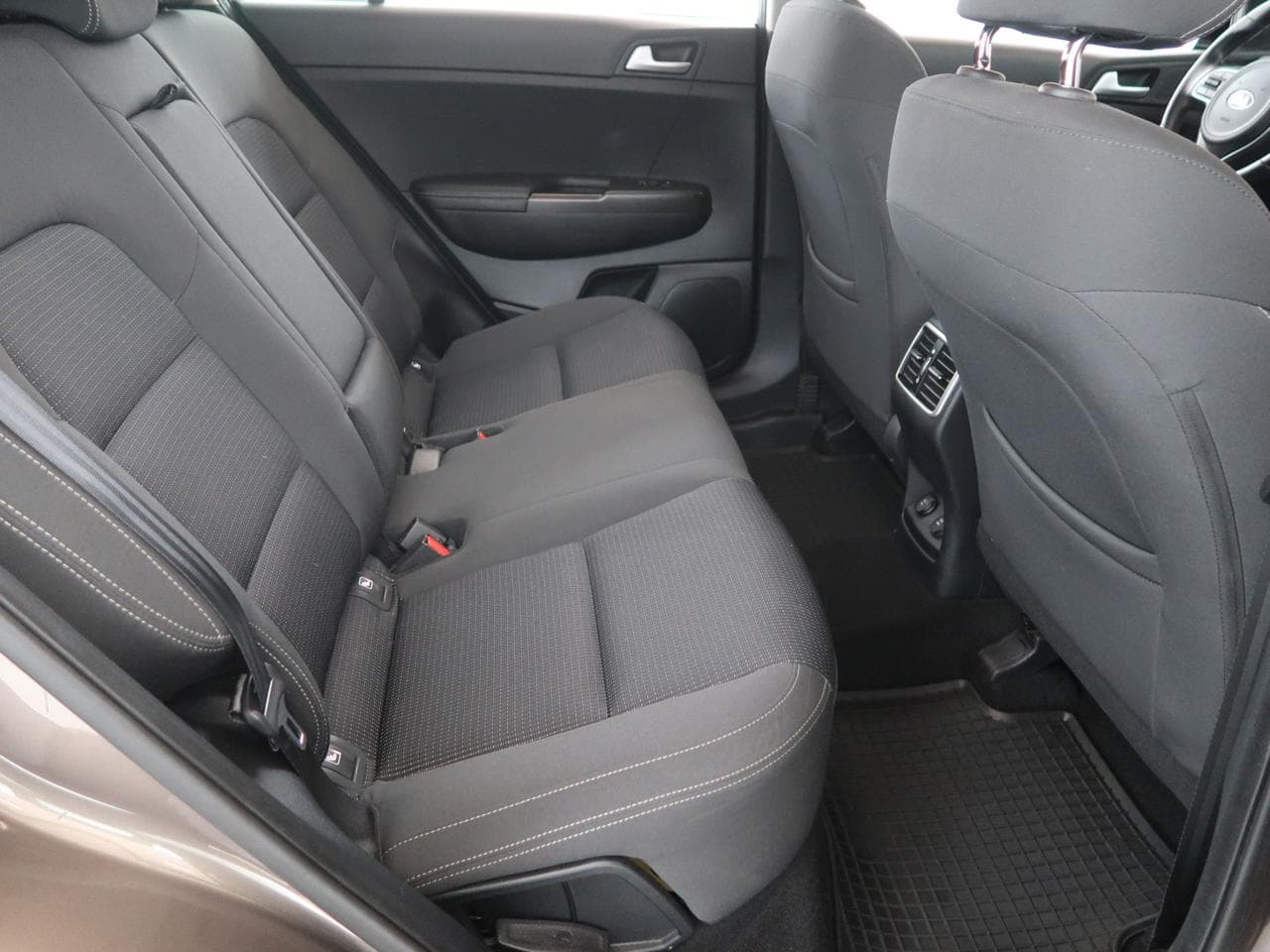 2016 Kia SPORTAGE - 24