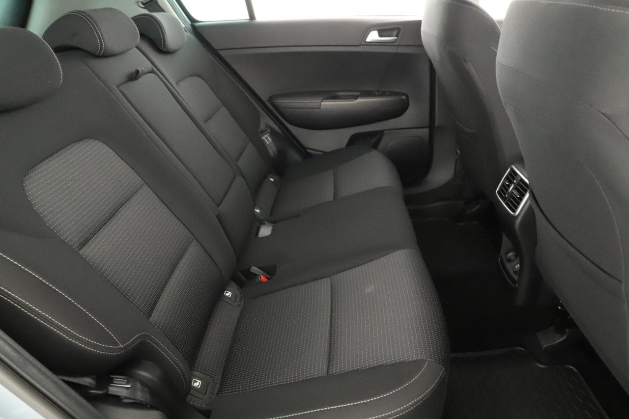 2020 Kia SPORTAGE - 18